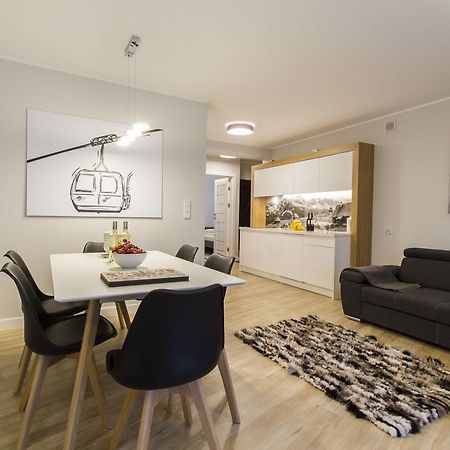 Udanypobyt Apartament Sniezny Apartamento Zakopane Exterior foto